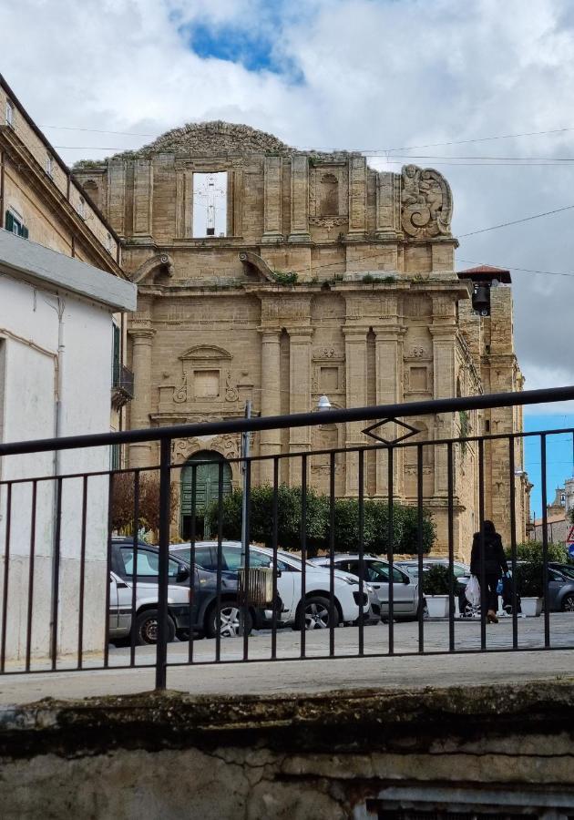 Ferienwohnung La Vecchia Sartoria Mazzarino Exterior foto